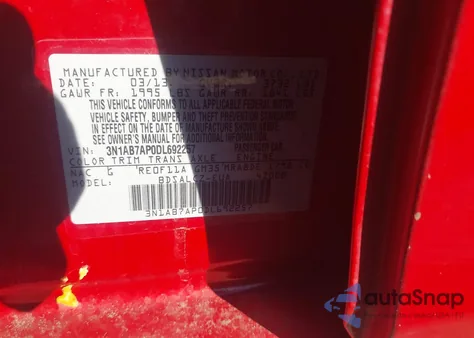 2013 Nissan Sentra S z USA, uszkodzony, nr VIN 3N1AB7AP0DL692257